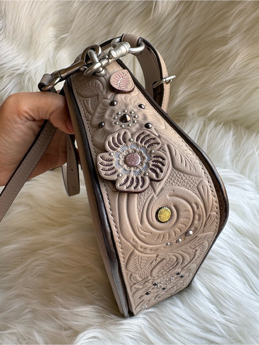 COACH Page 27 - S1781 - Stone Western Tooled + Tea Rose - Picture 12 of 12